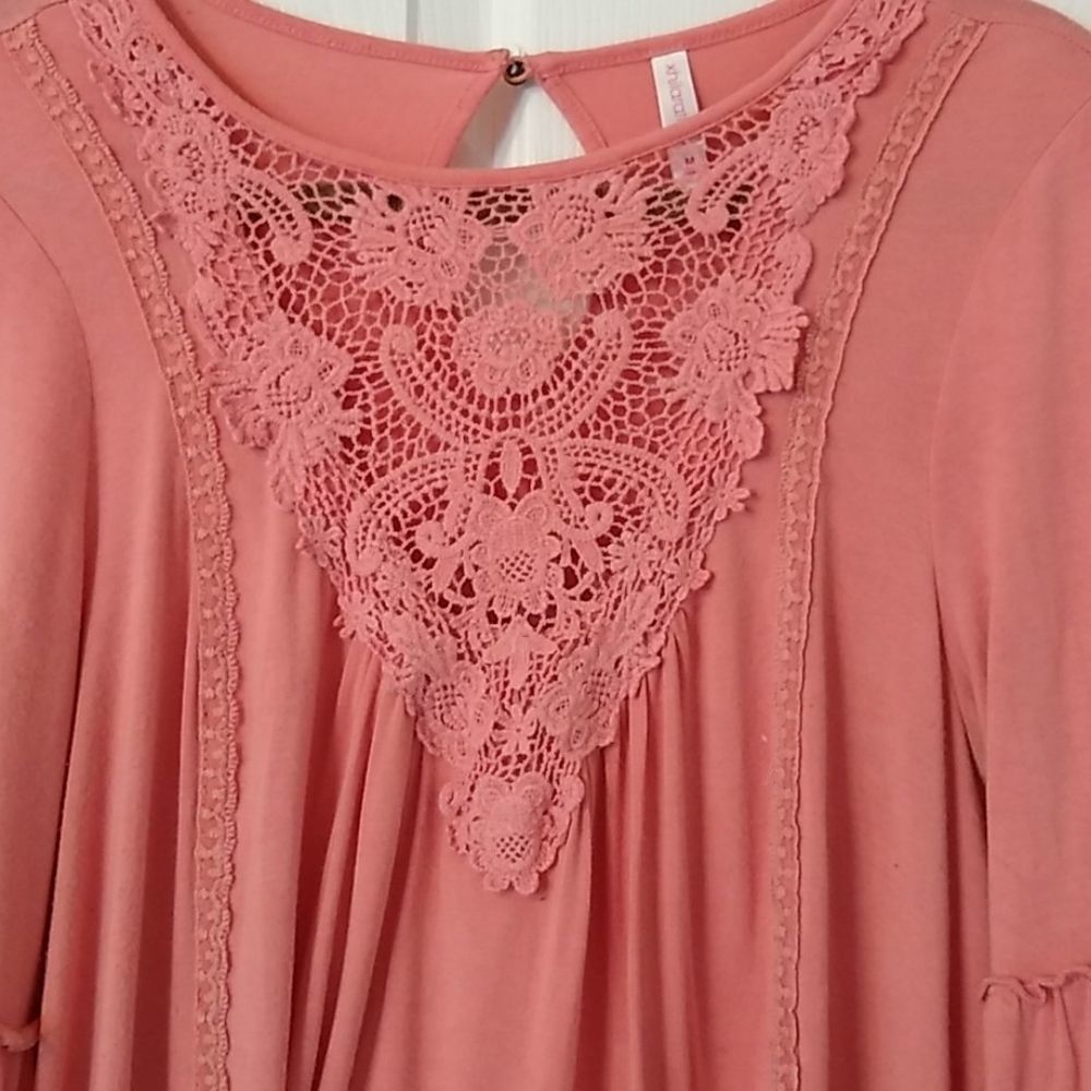 Xhilaration women's blouse , lace detail s… - Picture 2 of 6